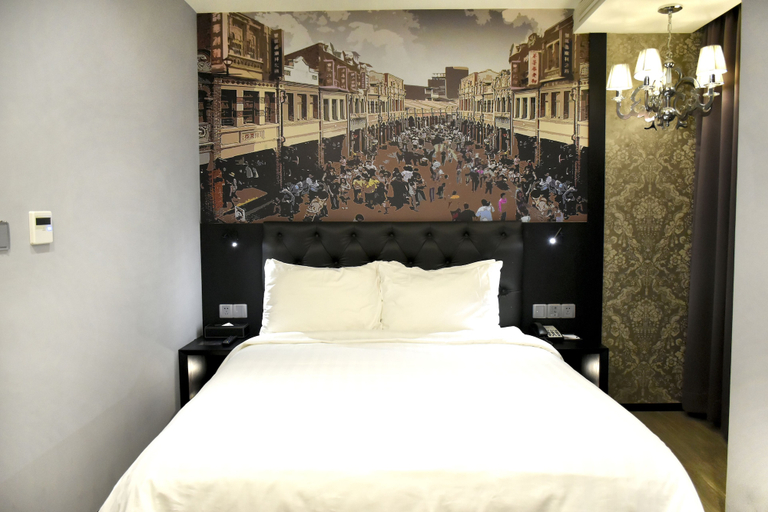 Bedroom 2, FX Hotel Tainan MinSheng Road Branch, Tainan