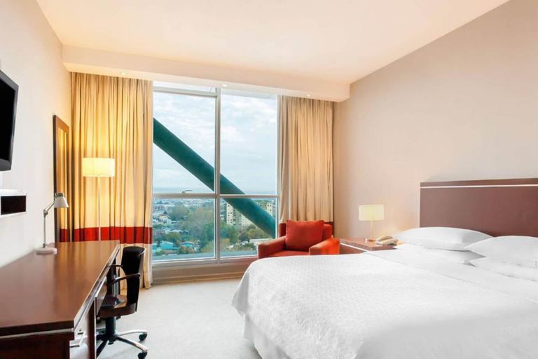 Bedroom 4, Four Points by Sheraton Los Angeles, Biobío