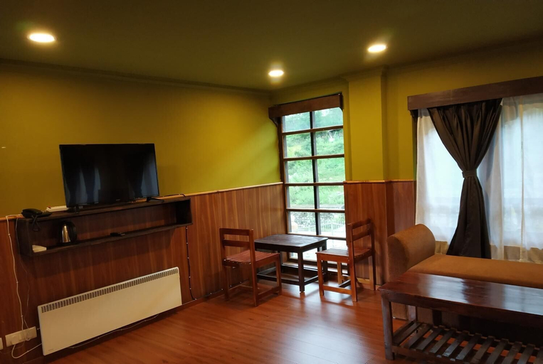 Others 5, Resort at Paro Drukgyel, Tsento