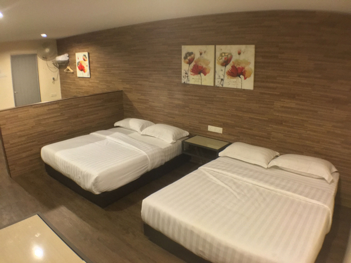 Bedroom 3, Talents Motor Park Hotel, Klang