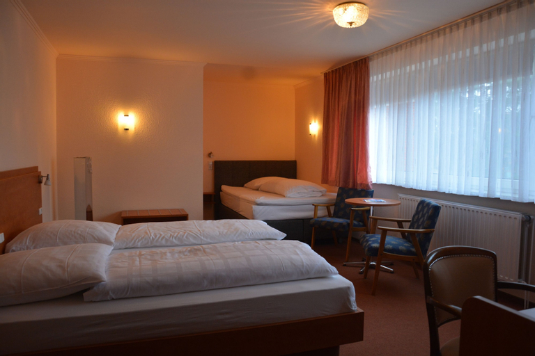 Bedroom 4, Hotel Oyten am Markt, Verden