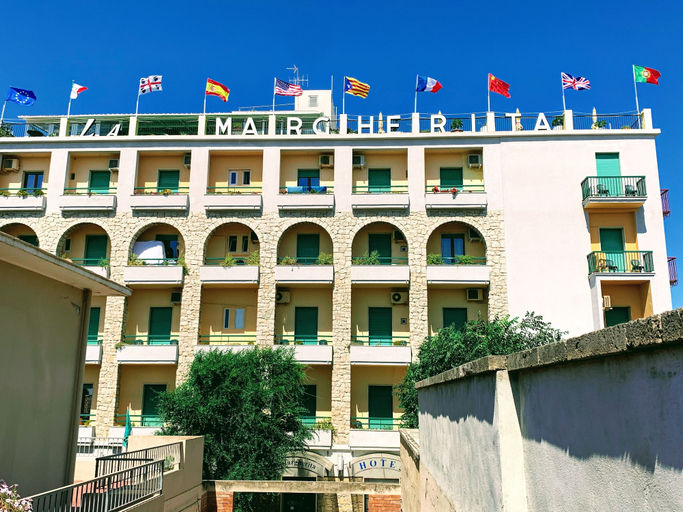 Exterior & Views 2, Hotel La Margherita & SPA, Sassari