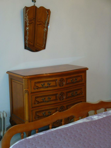 Bedroom 3, La Maison Catalpa - Chambre d'hôtes, Dordogne