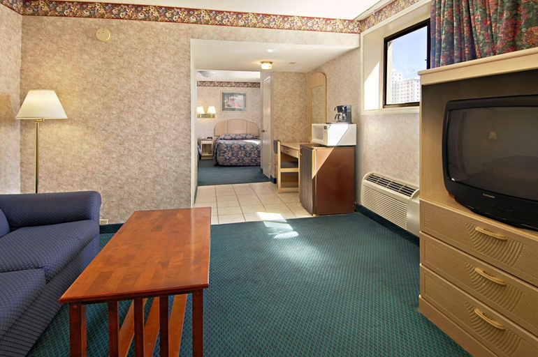 Others 5, Super 8 by Wyndham Atlantic City, Atlantic