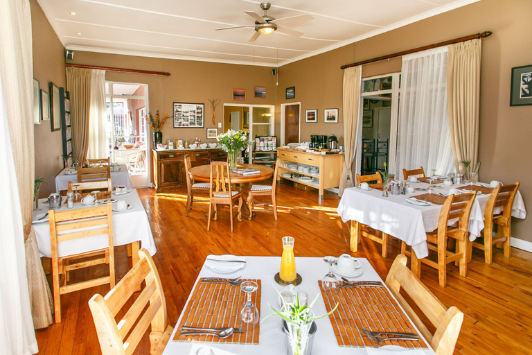 Food & Drinks 5, Gumtree Guest House, Eden