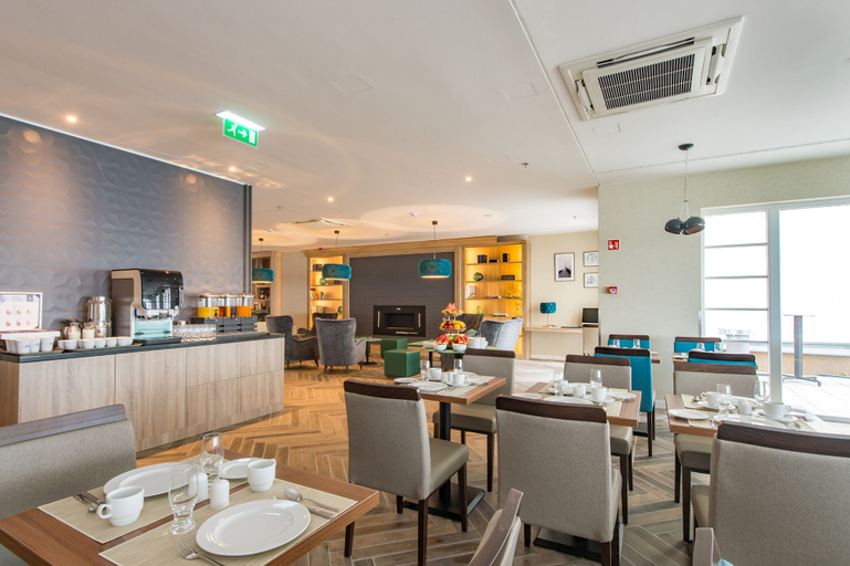 Food & Drinks 5, Three Corners Lifestyle Hotel, Budapesti