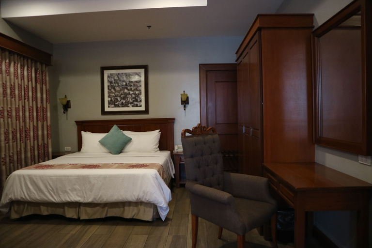 Bedroom 3, Paragon Hotel and Suites, Baguio City