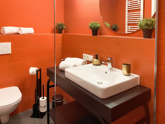 Bathroom 4, Astoria Apartments, Nürnberg