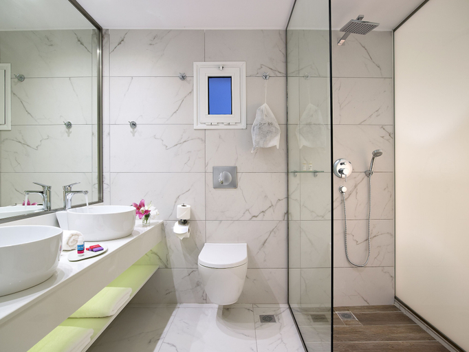 Bathroom 5, Dimitra Beach Hotel & Suites, South Aegean