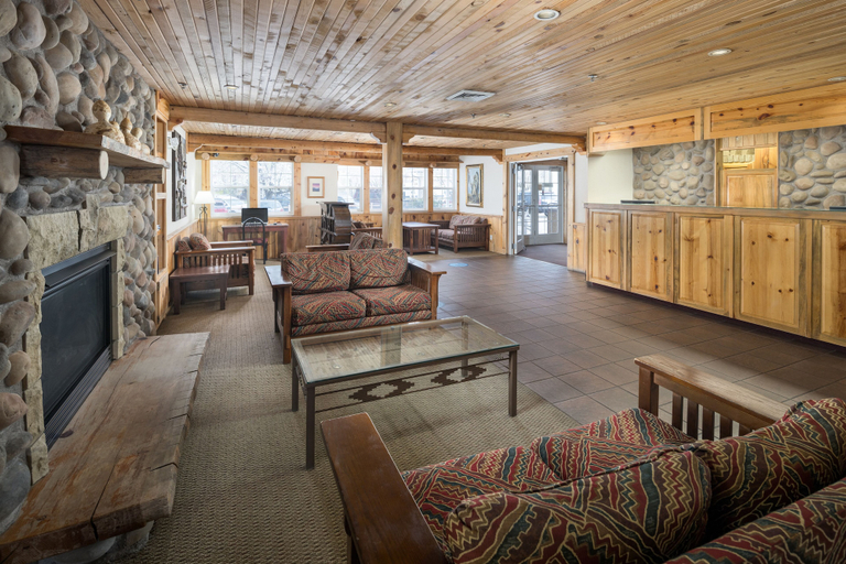 Others 5, River Canyon Lodge, Grand