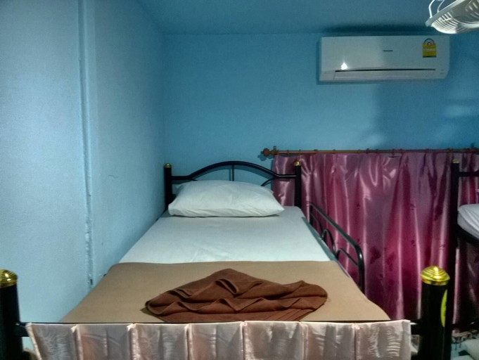 Bedroom 4, Baan Mook Anda Hostel, Ko Lanta