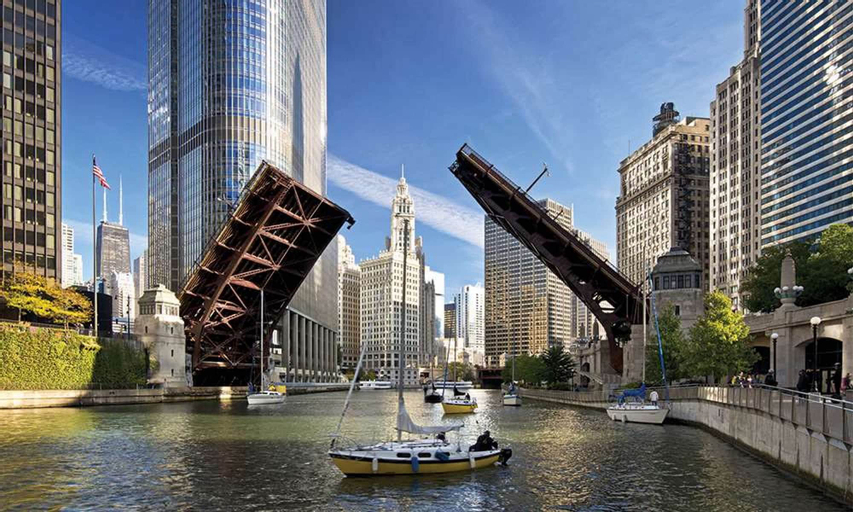 Exterior & Views 26