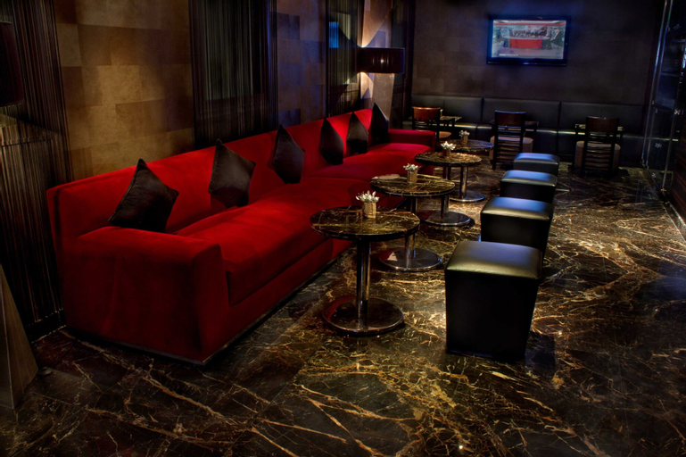 Food & Drinks 5, Radisson Blu Marina Hotel Connaught Place, West