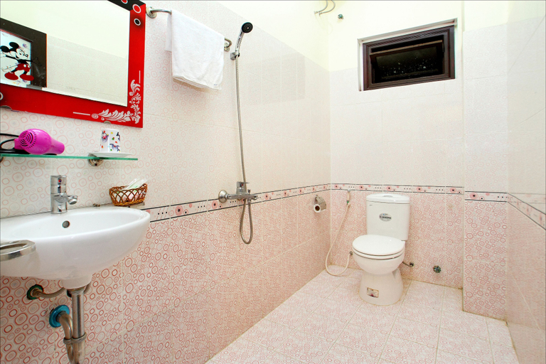 Bathroom 4, Bamboo Garden Homestay, Da Nang
