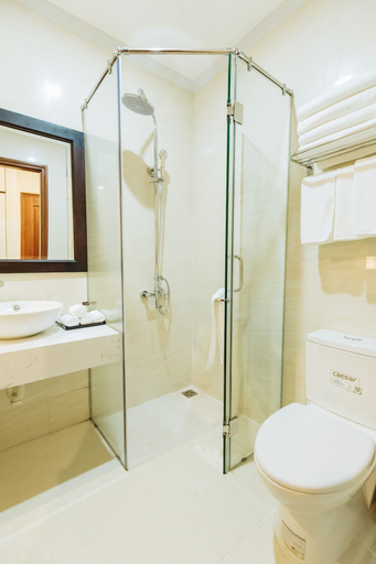 Bathroom 5, Paragon House & Residence, Sóc Sơn