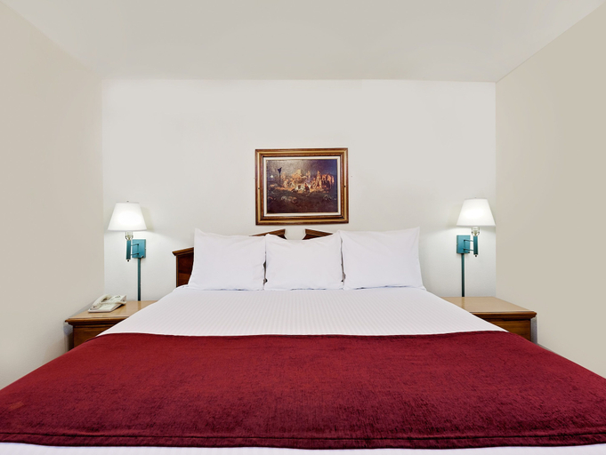 Bedroom 3, Days Inn by Wyndham San Angelo, Tom Green