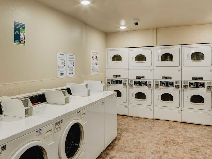 Others 5, WoodSpring Suites Williston, Williams