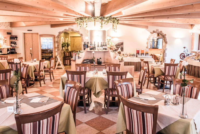 Food & Drinks 5, Hotel Angelica, Sondrio