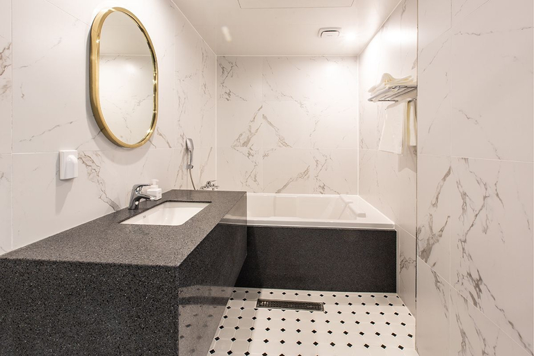 Bathroom 4, Browndot Hotel Yeonhwari, Gijang