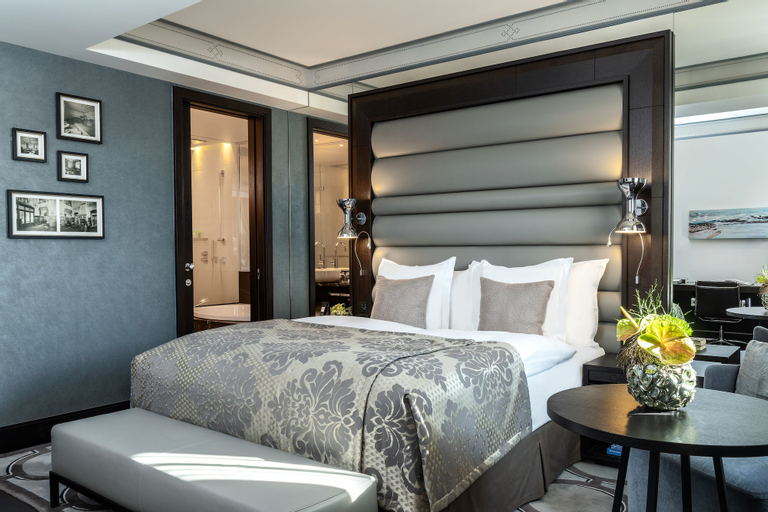 Bedroom 22