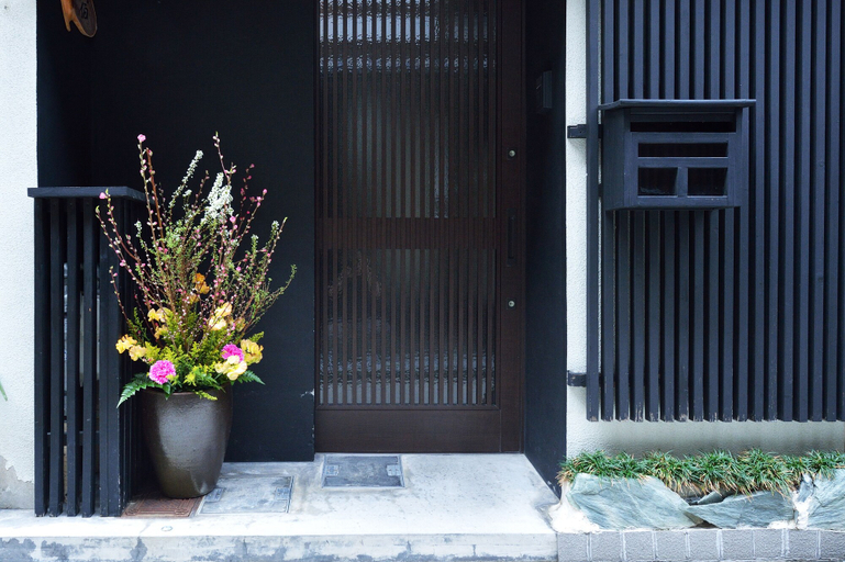 Exterior & Views 2, Tsumugi Inn, Kyoto