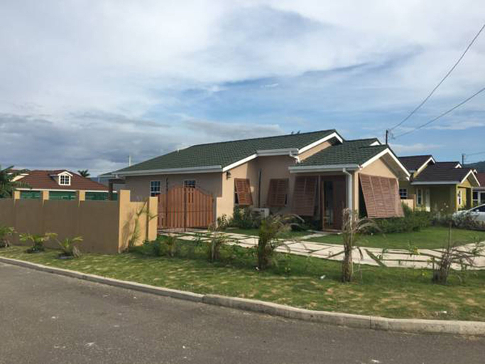 Exterior & Views 2, Cherry Croft Nook