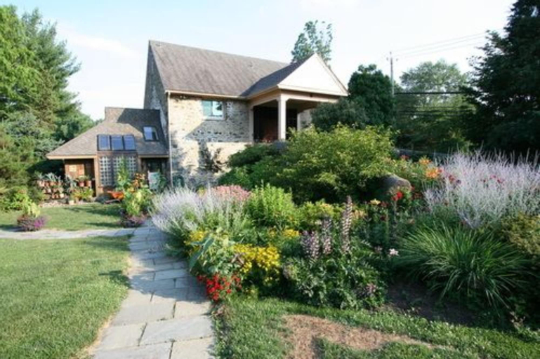 Alpenhof Bed and Breakfast, Delaware