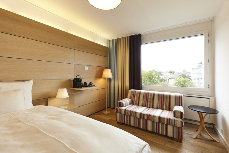 Bedroom 3, Steinenschanze Charming City & Garden Hotel, Basel