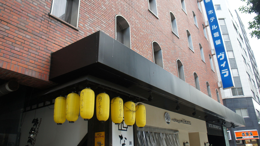 Exterior & Views 16