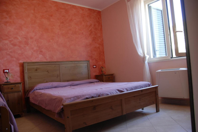 Bedroom 2, Locanda Belvedere, Isernia