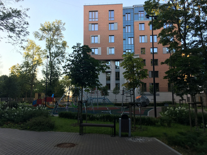 Exterior & Views 2, Smolny Park Suite, Sankt-Peterburg gorsovet