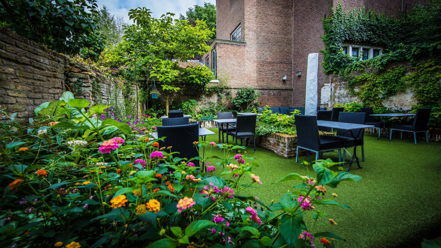 Others 5, B&B 't Poorthuys, Middelburg