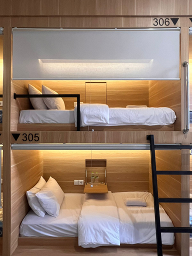 Bedroom 15