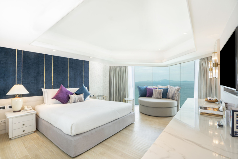 Bedroom 3, Royal Cliff Beach Hotel Pattaya, Pattaya