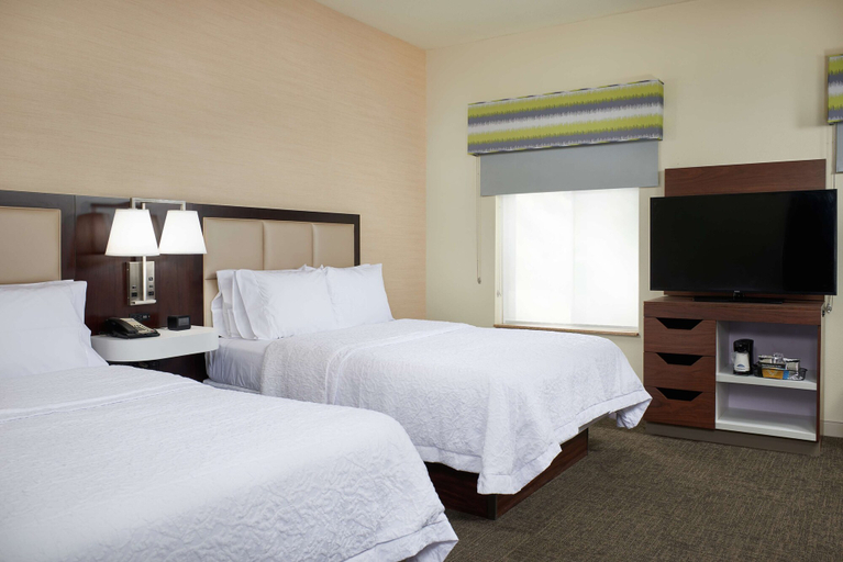 Bedroom 4, Hampton Inn & Suites Phoenix-Surprise, Maricopa