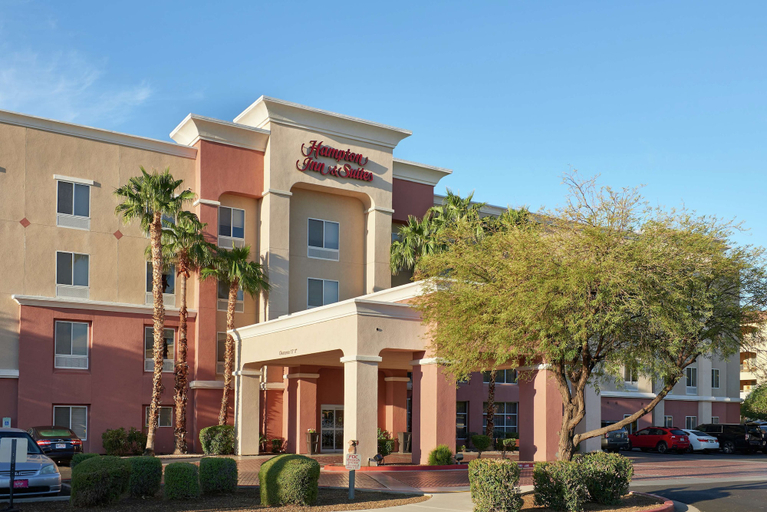 Exterior & Views 2, Hampton Inn & Suites Phoenix-Surprise, Maricopa