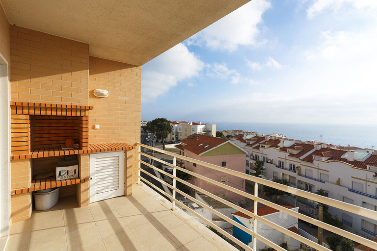 Others 5, Ericeira Luxury Apartment, Mafra