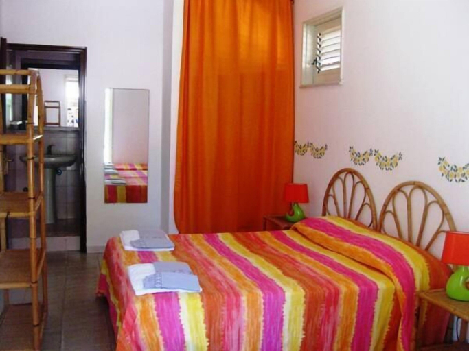 Bedroom, Villaggio Simenzaru, Messina