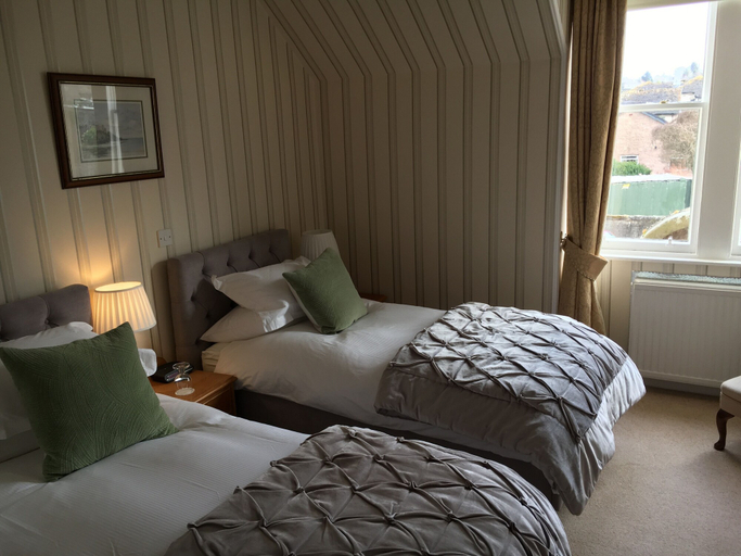 Bedroom 2, Ballifeary Guest House, Highland