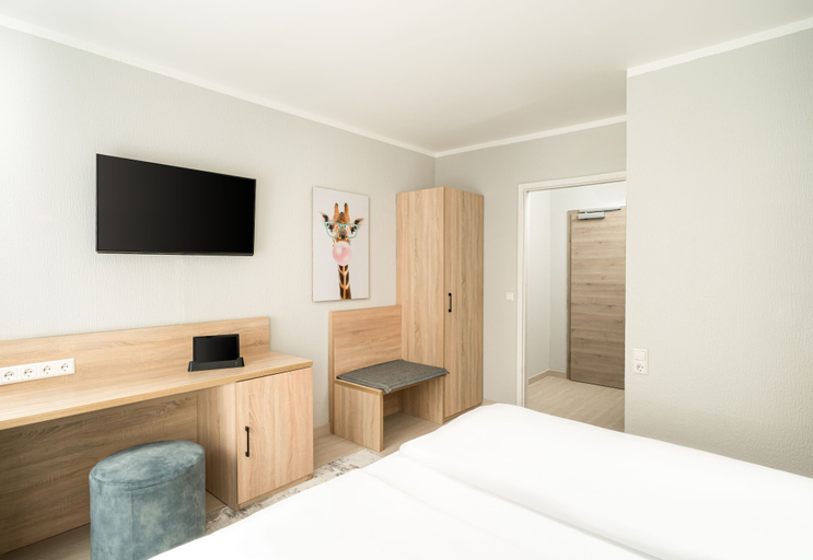 Bedroom 4, Arthotel ANA Eden Karlsruhe, Trademark Collection by Wyndham, Karlsruhe