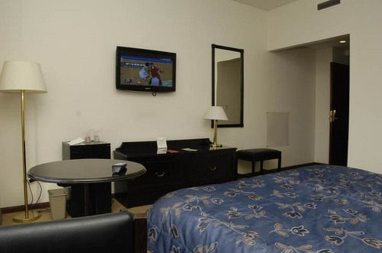Bedroom 2, Hotel Austral Bahia Blanca, Bahía Blanca