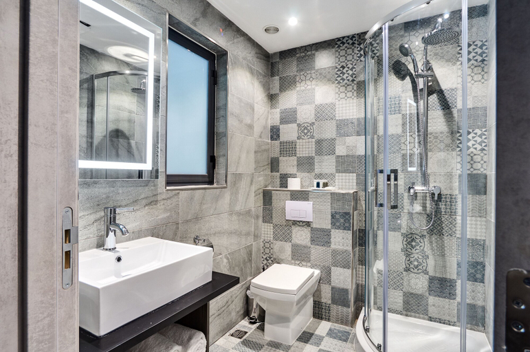 Bathroom 5, The District Hotel, St Julian's