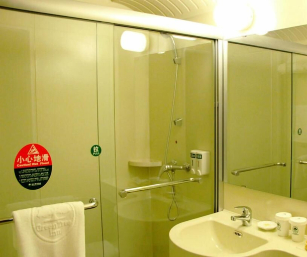 Bathroom 3, Greentree Inn Beijing Yanqing Railway Station, Beijing