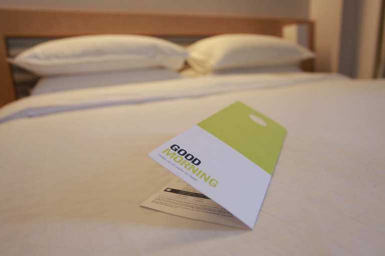 Bedroom 26