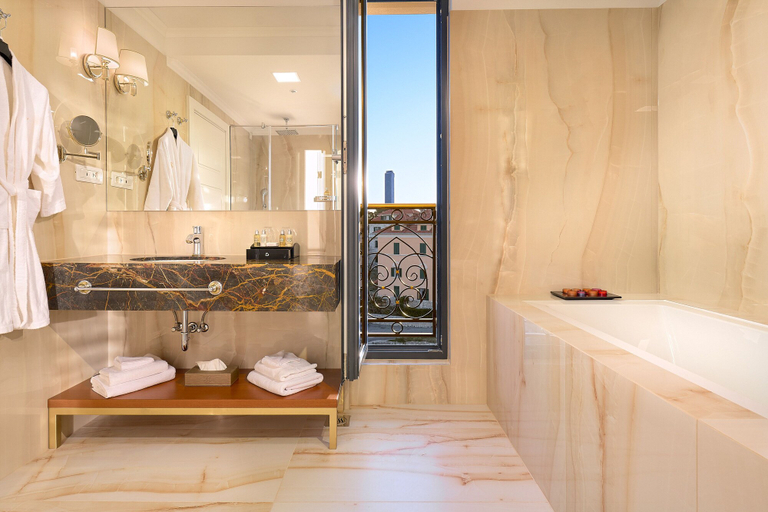 Bathroom 5, Hotel Villa Harmony, Split