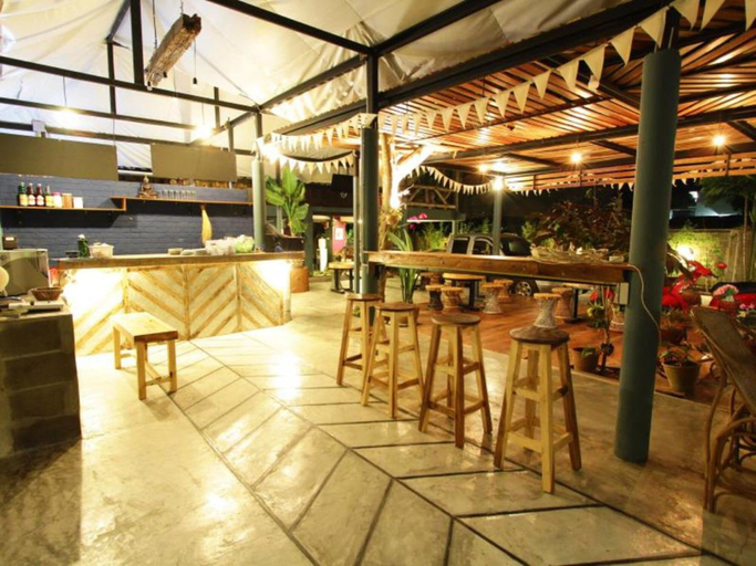 Food & Drinks 5, Above the Sea Guesthouse, Mae Sariang