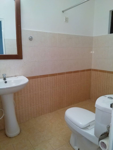Bathroom 4, Amagi Beach – Secluded Slice of Paradise, Mahawewa