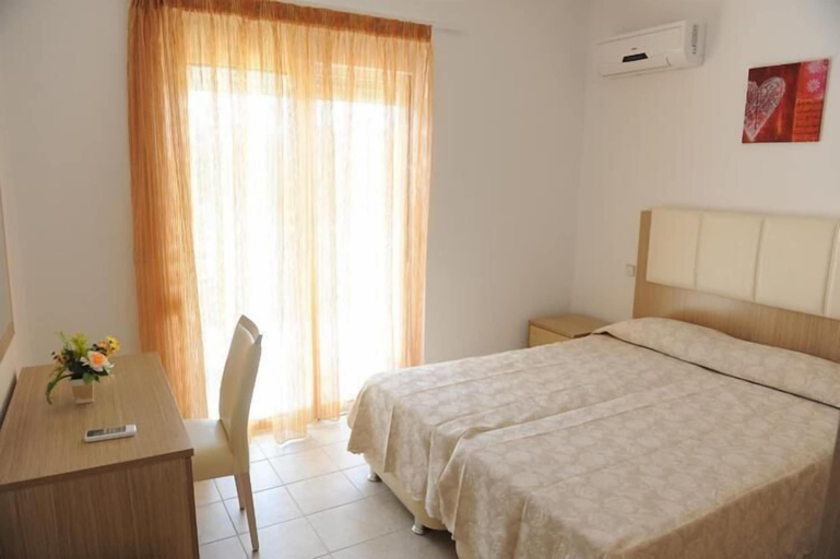 Bedroom 4, Gennadi Gardens, South Aegean