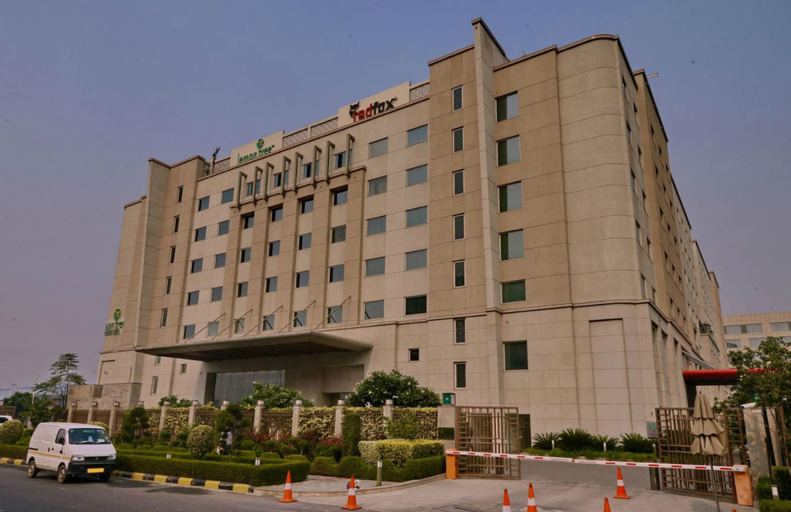 Red Fox by Lemon Tree Hotels, Delhi Airport, West