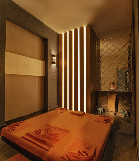 Bedroom 3, Aska Lara Resort & Spa, Antalya